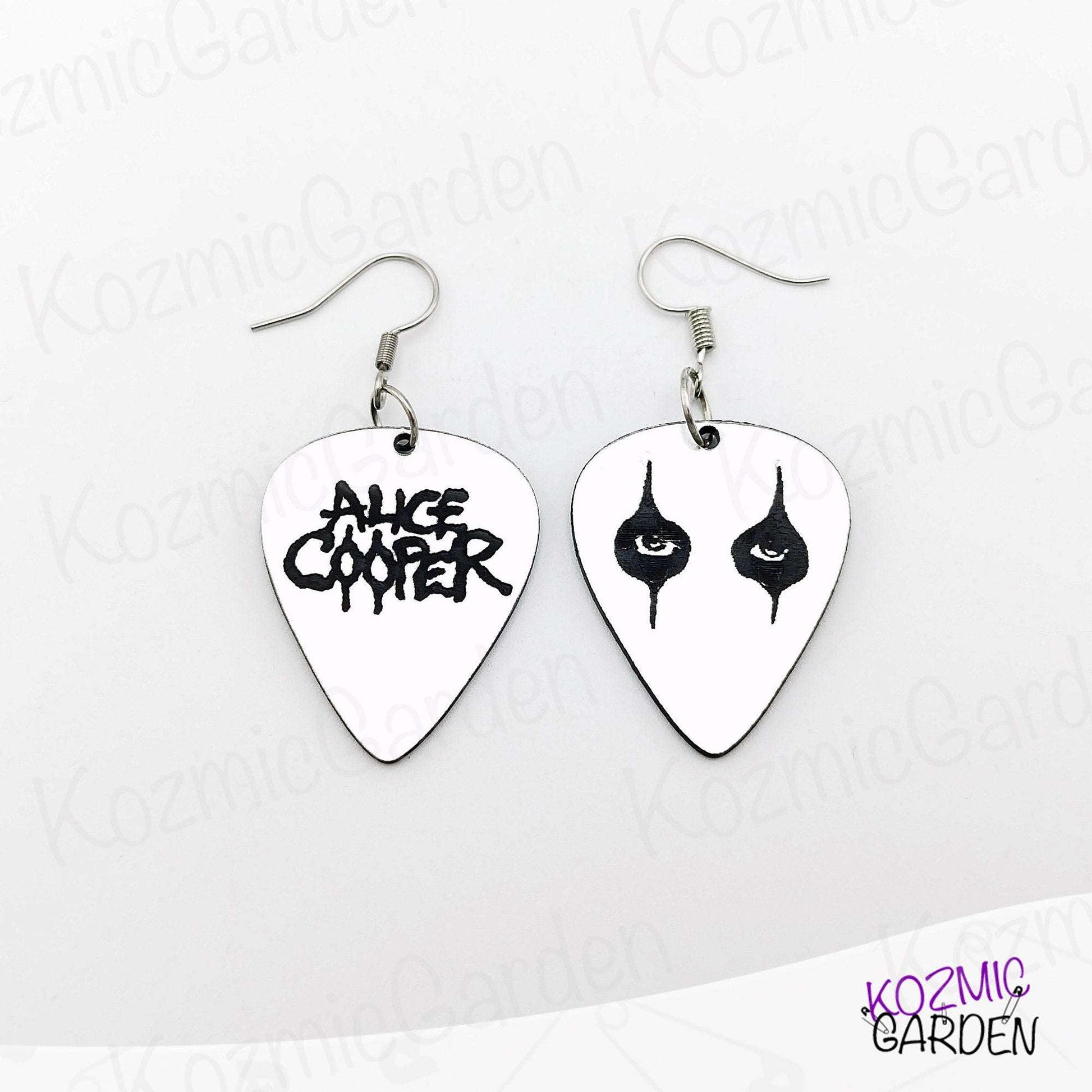Alice Cooper Guitar Pick Earrings - Rock your look