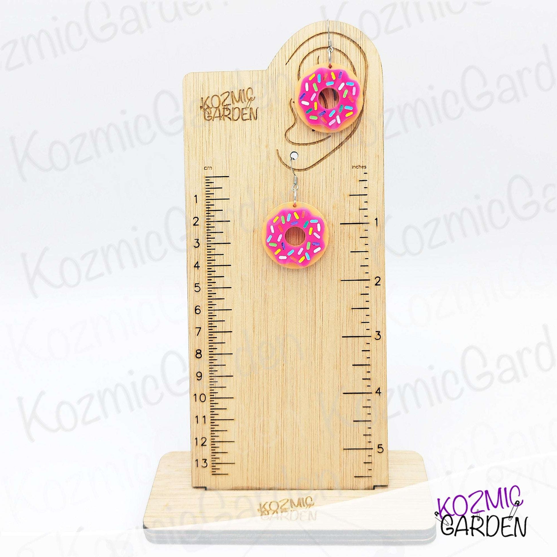Pink Donut Earrings with Sprinkles – Mmm… donuts!