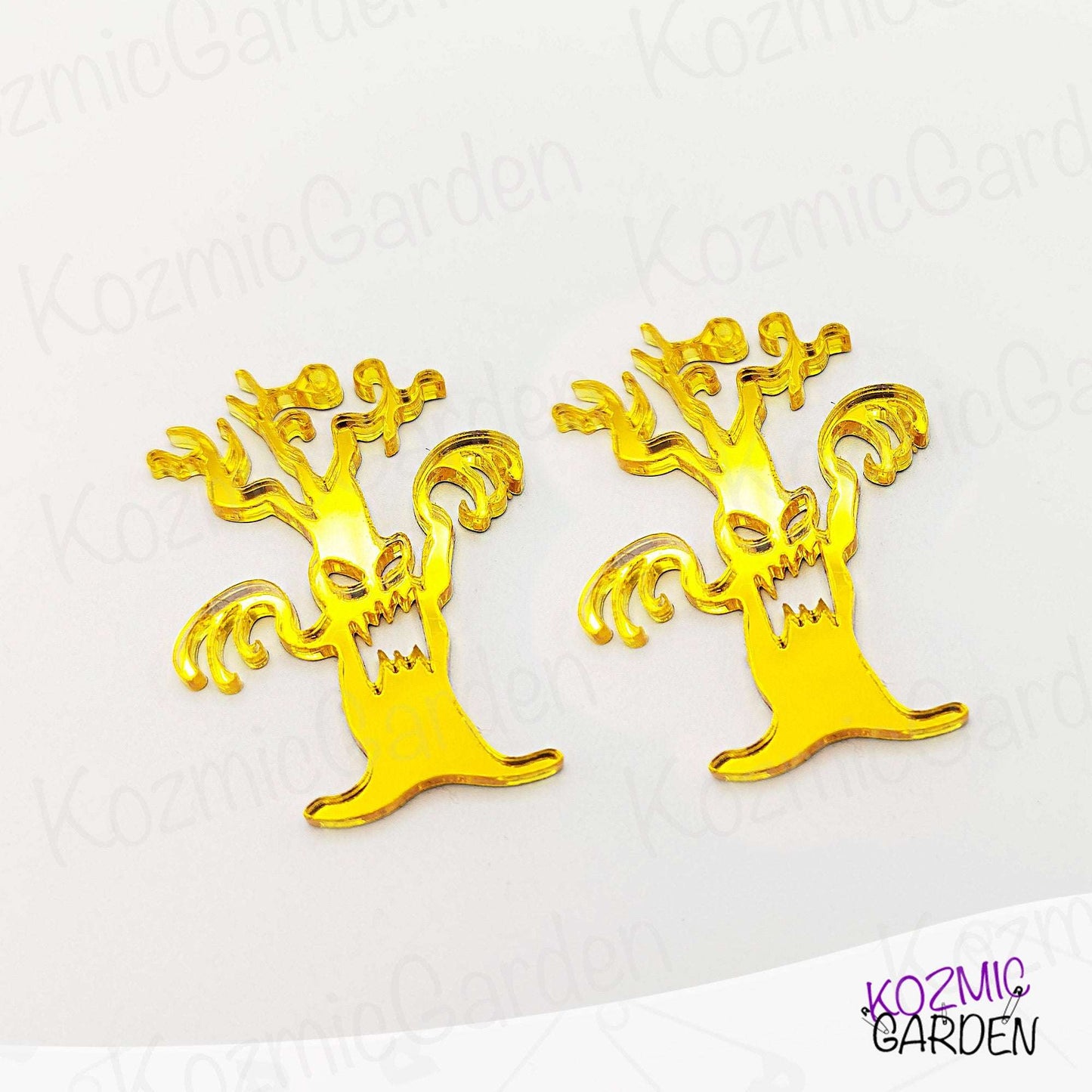 Spooky Tree Earrings | Welcome to the enchanted forest Muahahaha!