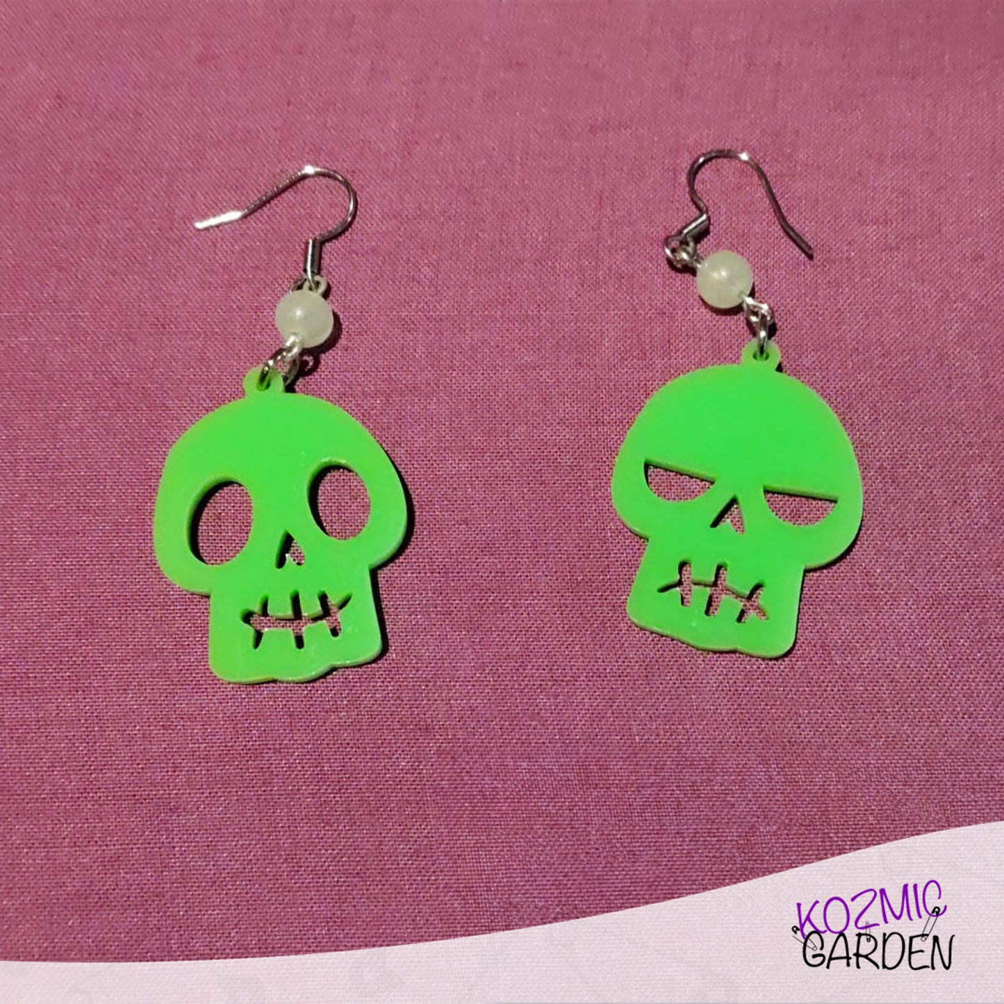 Mismatched Green Skull Earrings – Happy and Angry Green Fellas