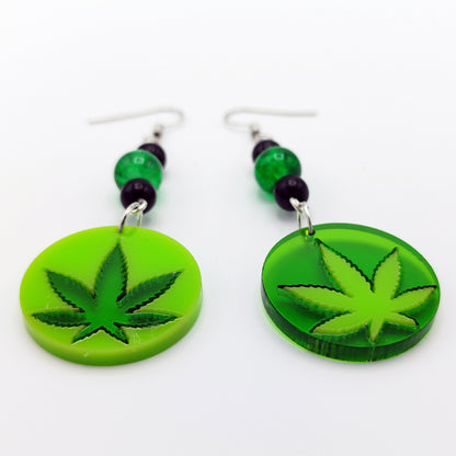 WEED LEAF EARRINGS - Kozmic Garden