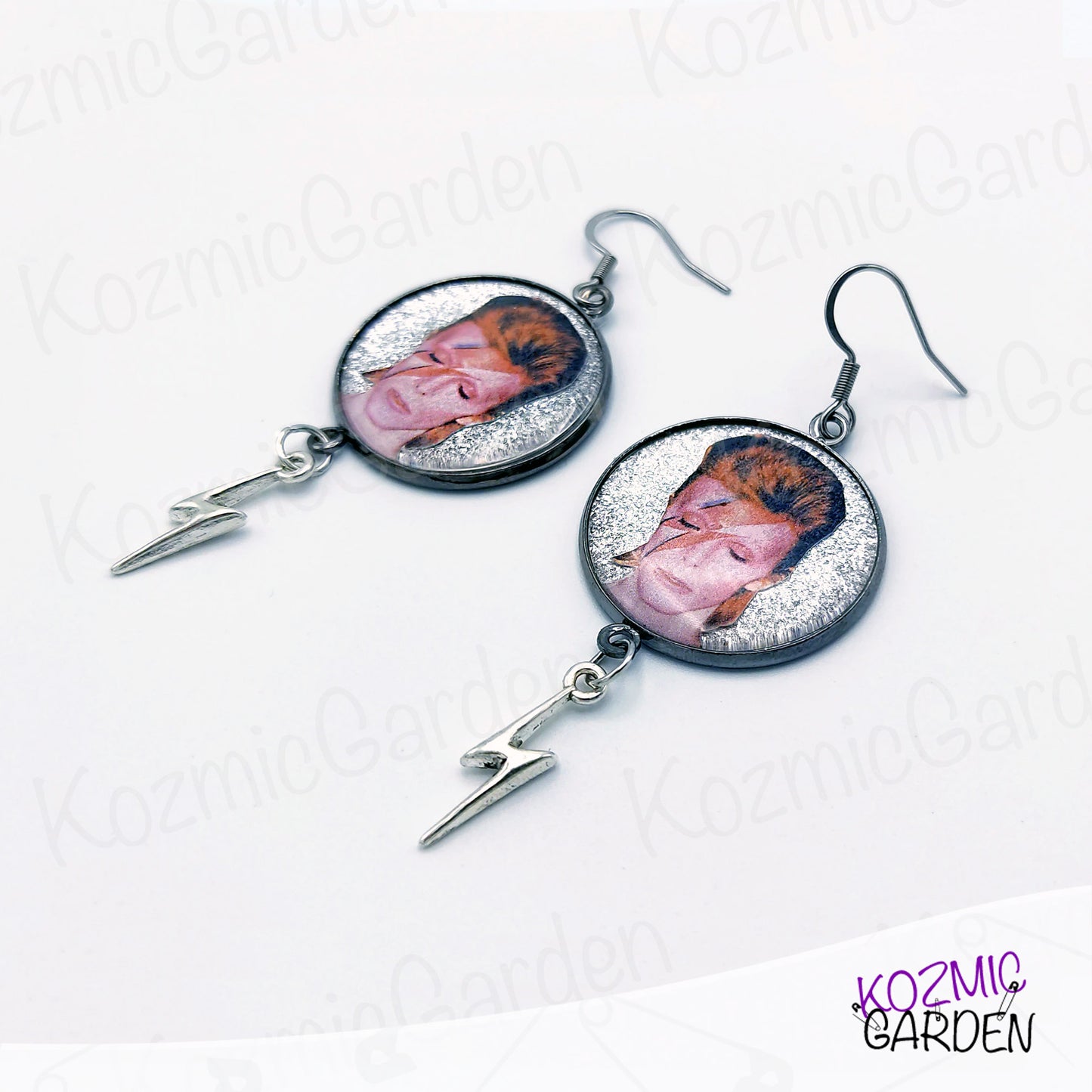 ALADDIN SANE EARRINGS | Glam up your style!