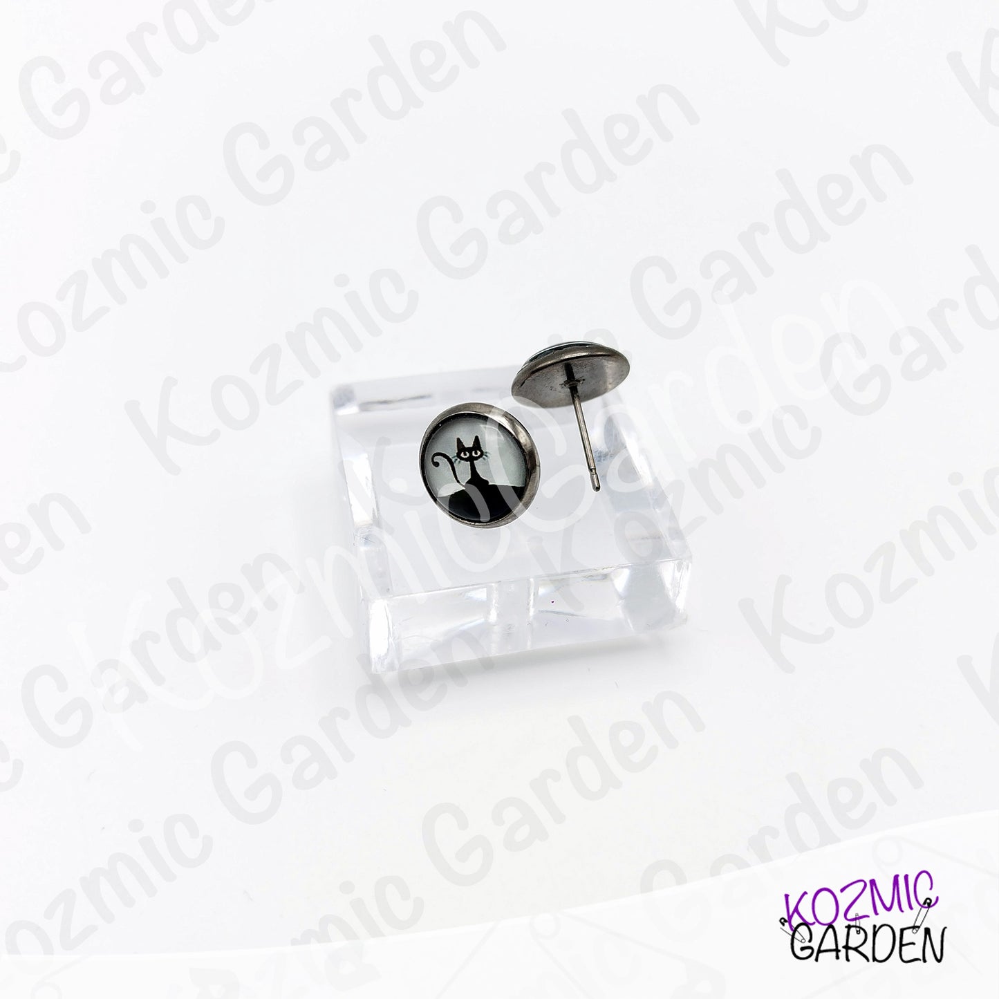 Cartoon Black Cat Stud Earrings – Whimsical Big Eyes Kitty Jewelry