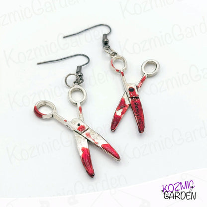 BLOODY SCISSORS EARRINGS | Cut through the ordinary!