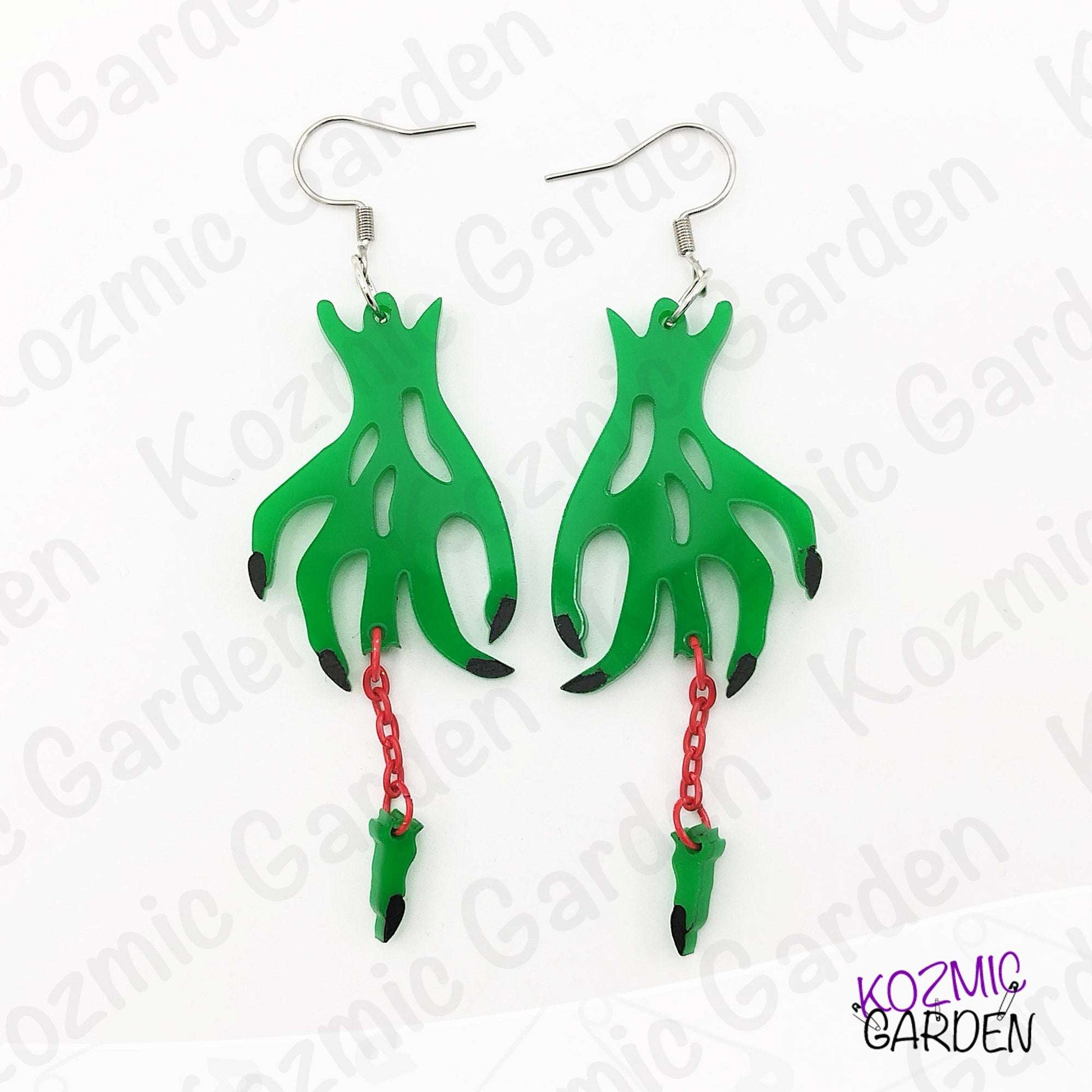 Chopped Finger Witch Hand Earrings – Gory Jewlery for Halloween!