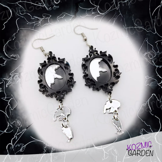 Broken Mirror Earrings | Reflect your dark elegance!