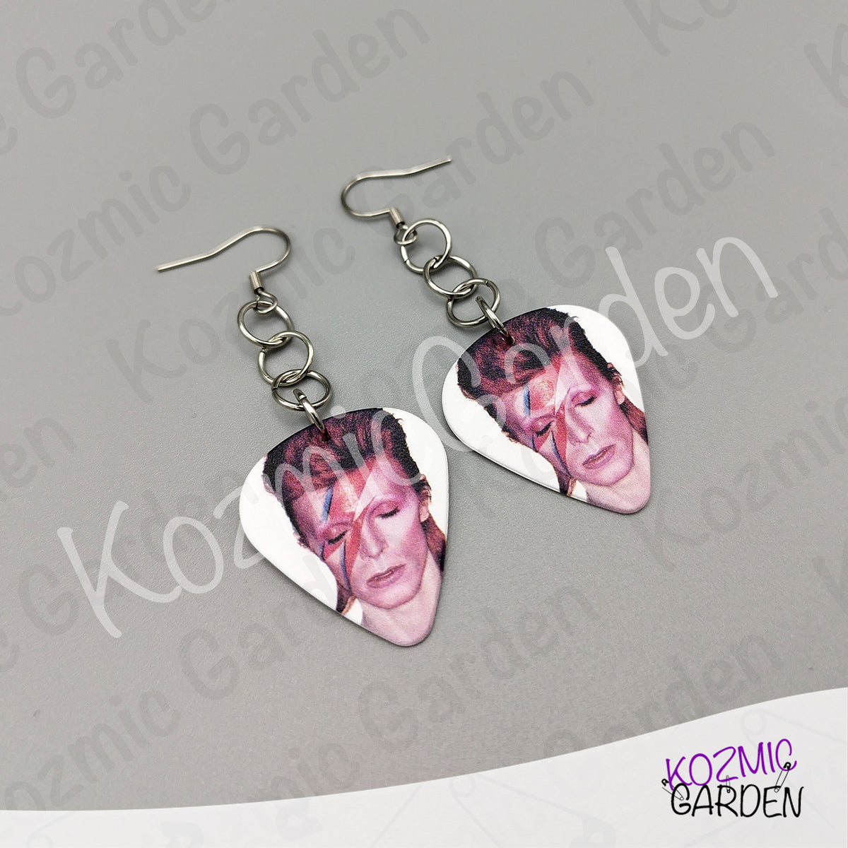 Aladdin Sane Guitar Pick Earrings | Rock Dangle Earrings for Bowie Fans