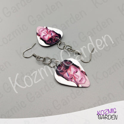 Aladdin Sane Guitar Pick Earrings | Rock Dangle Earrings for Bowie Fans