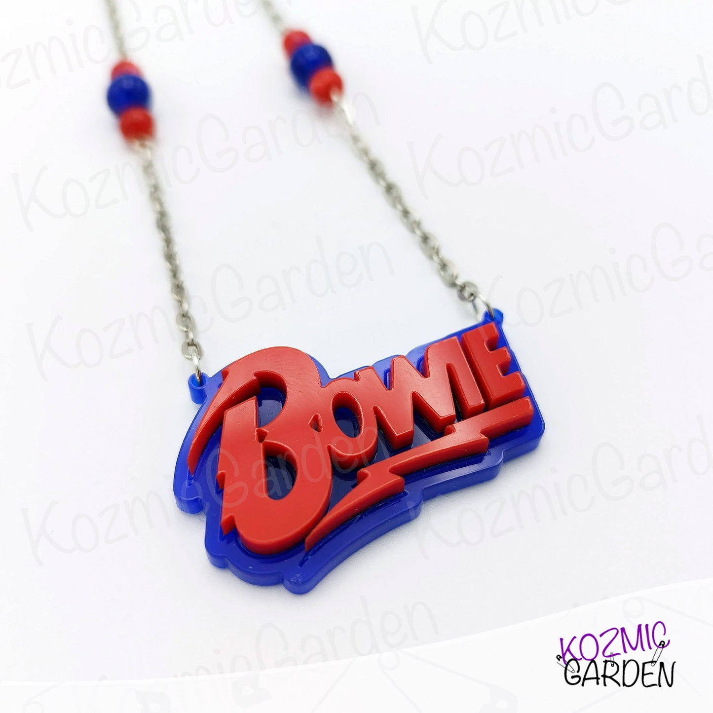 DAVID BOWIE LOGO NECKLACE | Ground control to fashionistas!