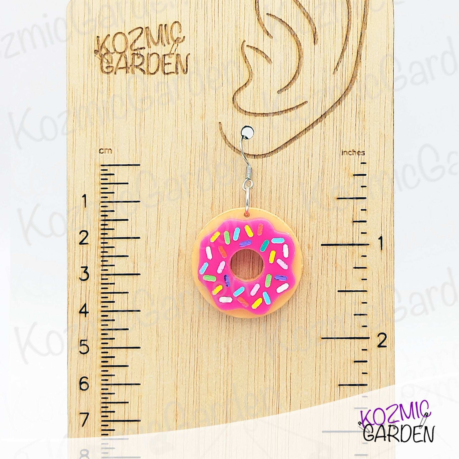 Pink Donut Earrings with Sprinkles – Mmm… donuts!