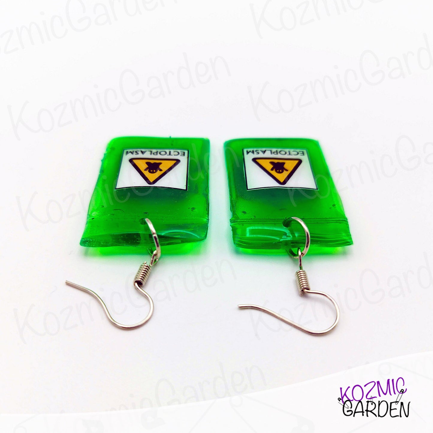 ECTOPLASM BAG EARRINGS | Capture the essence of the afterlife!