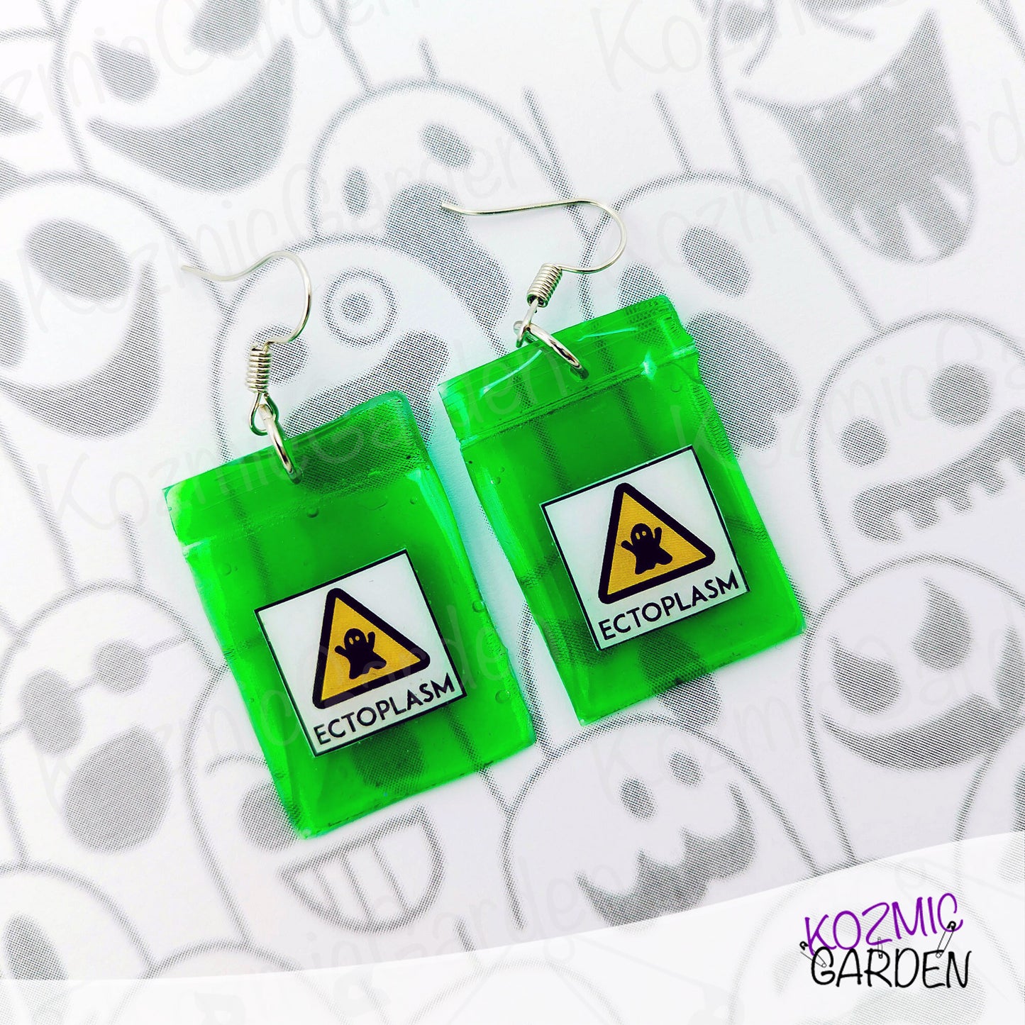 ECTOPLASM BAG EARRINGS | Capture the essence of the afterlife!