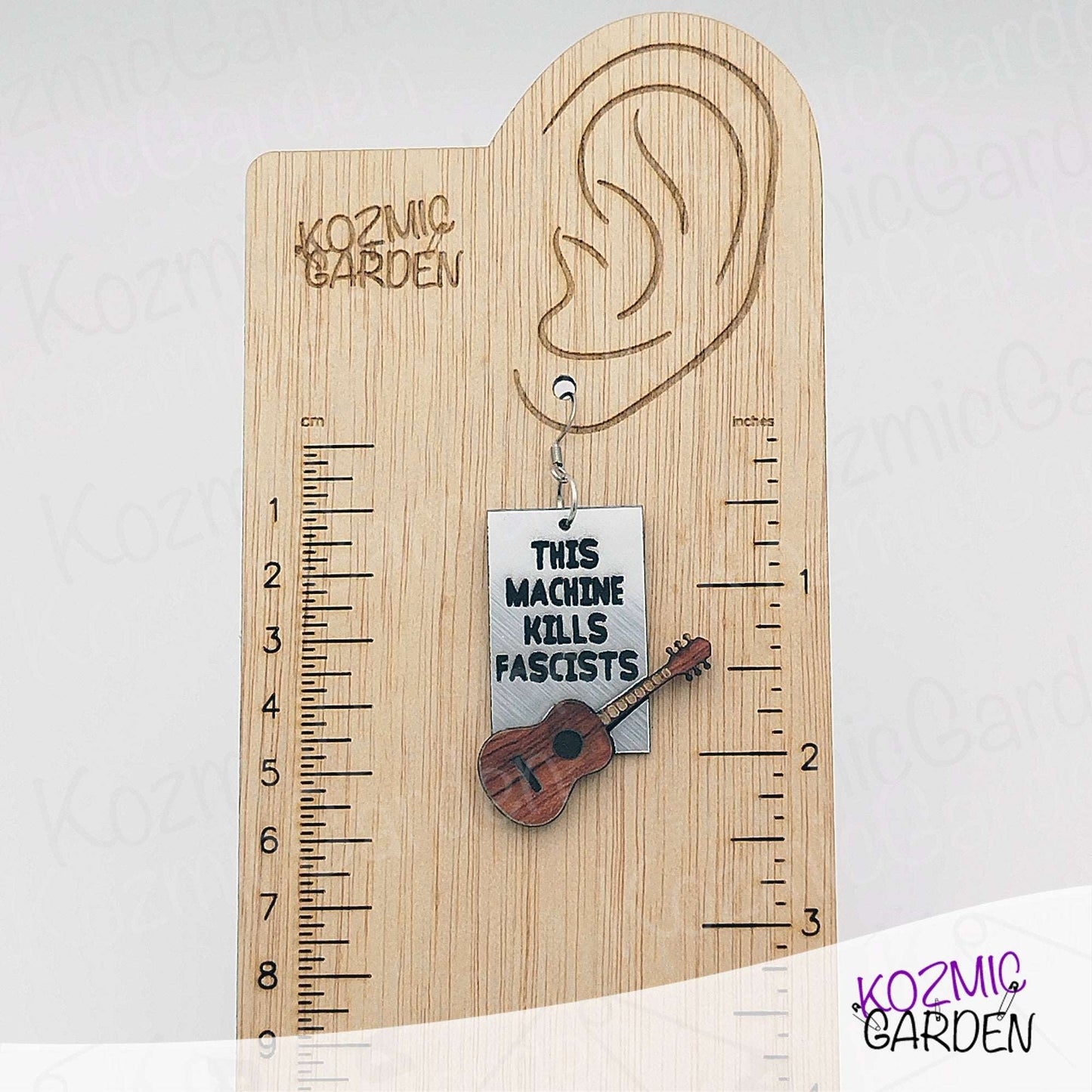 This Machine Kills Fascists" Earrings – Tribute to Woody Guthrie and Folk Music
