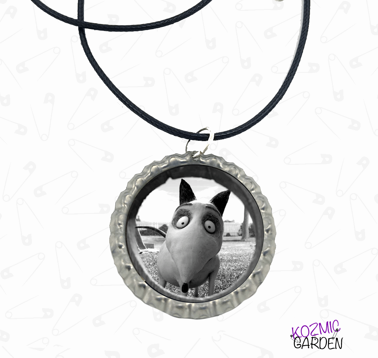 Custom Bottle Cap Pendant | Encapsulate your favourite person!