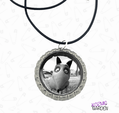 Custom Bottle Cap Pendant | Encapsulate your favourite person!