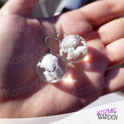 CLOUDY MOON EARRINGS | Shine Bright!