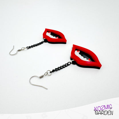 Vampire fang mouth earrings - Fang-tastic vampiric earrings!