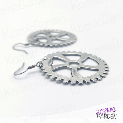 GEAR EARRINGS | Gear up for style!