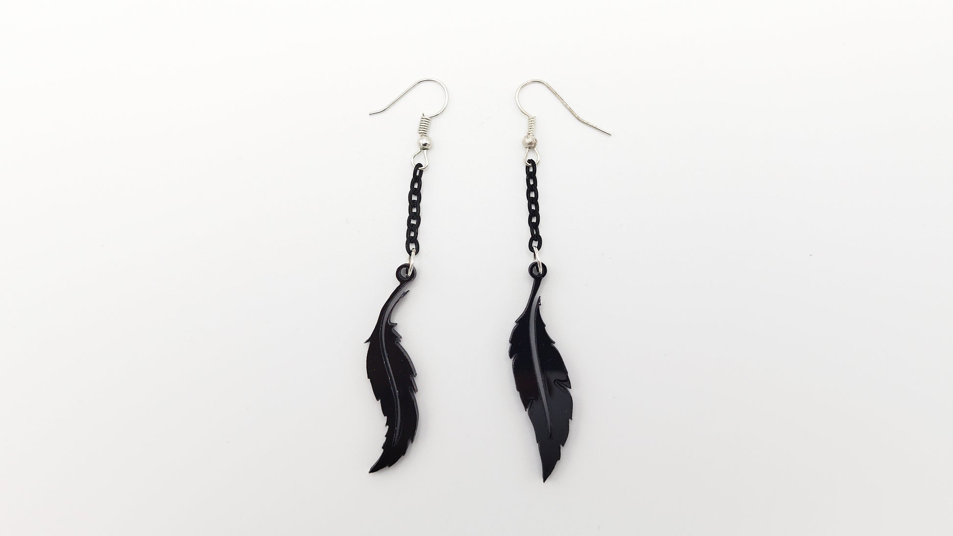 RAVEN FEATHER EARRINGS - Kozmic Garden