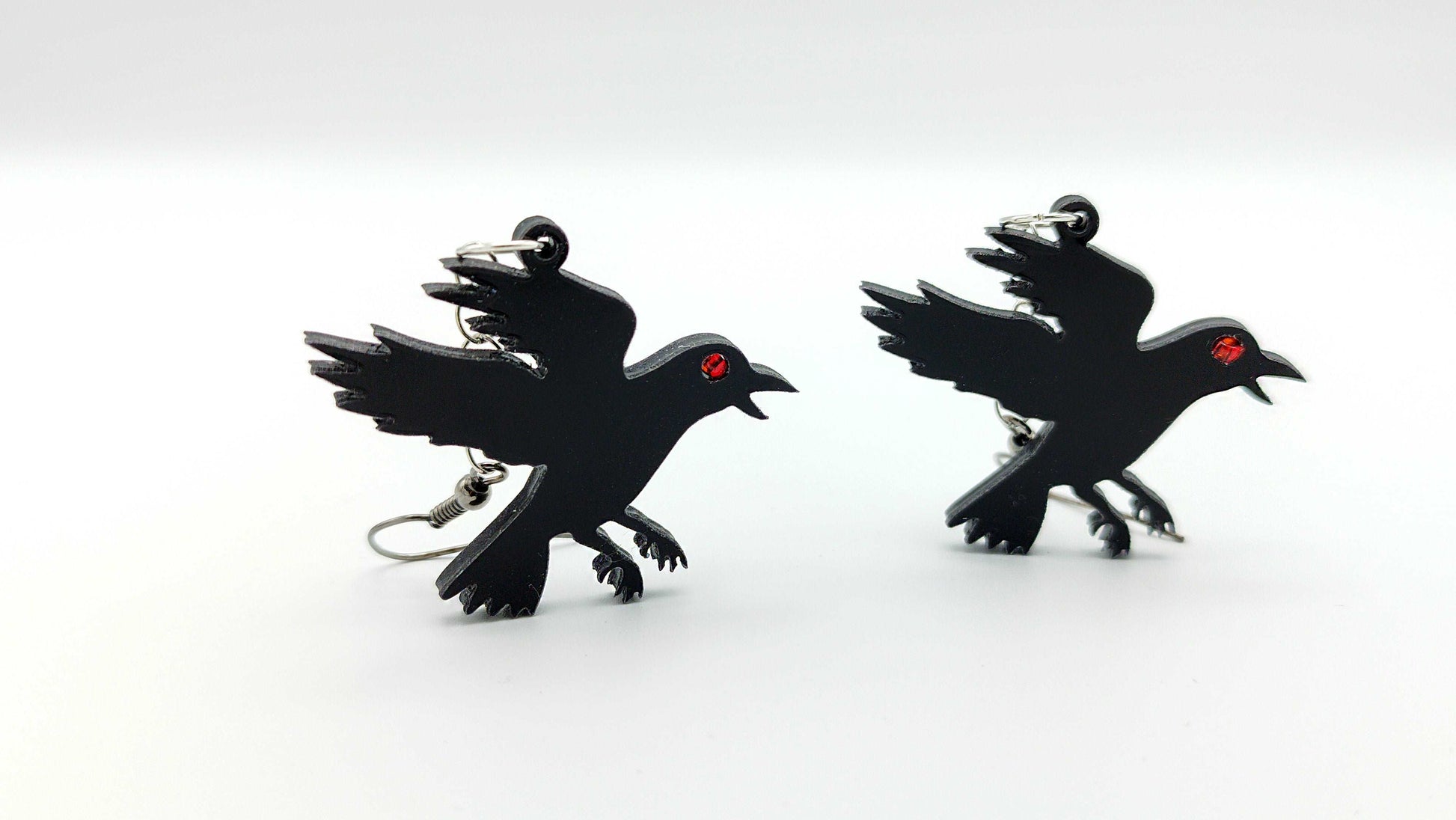 FLYING RAVEN EARRINGS - Kozmic Garden