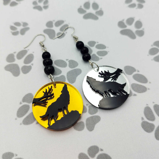 HOWLING WOLF EARRINGS - Kozmic Garden