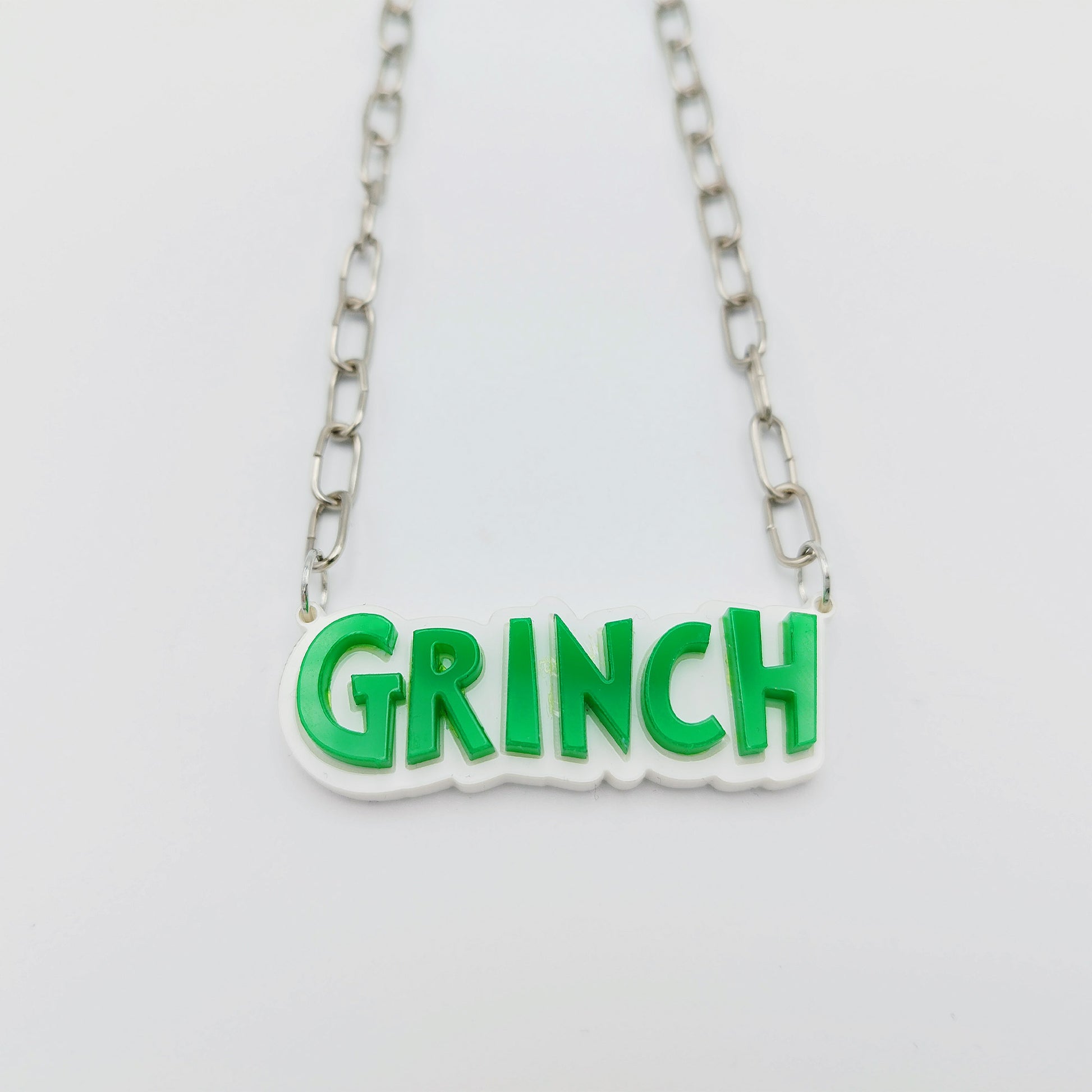 PUNK GRINCH NECKLACE - Kozmic Garden