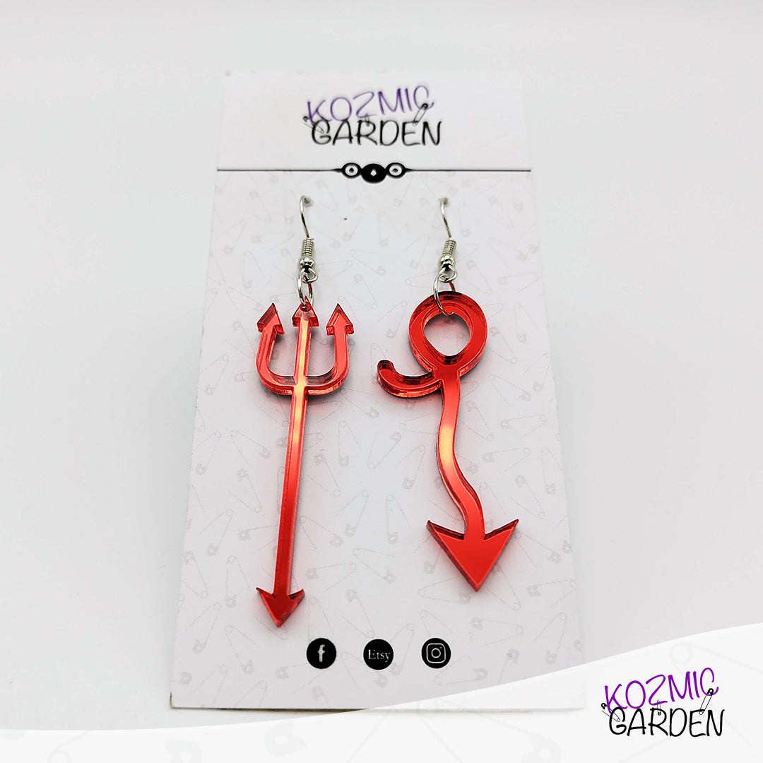 DEVIL'S TRIDENT EARRINGS - Kozmic Garden