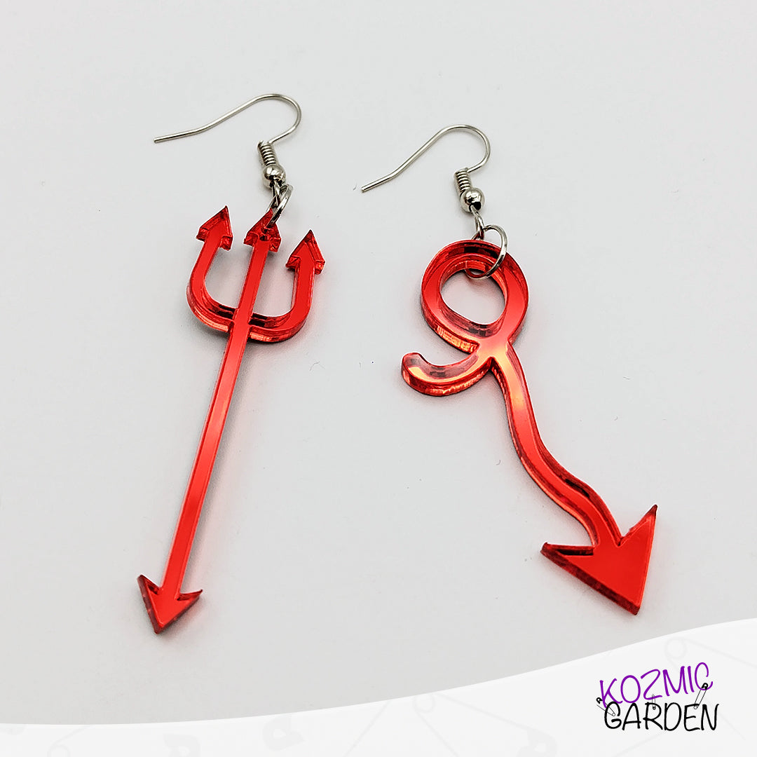 DEVIL'S TRIDENT EARRINGS - Kozmic Garden