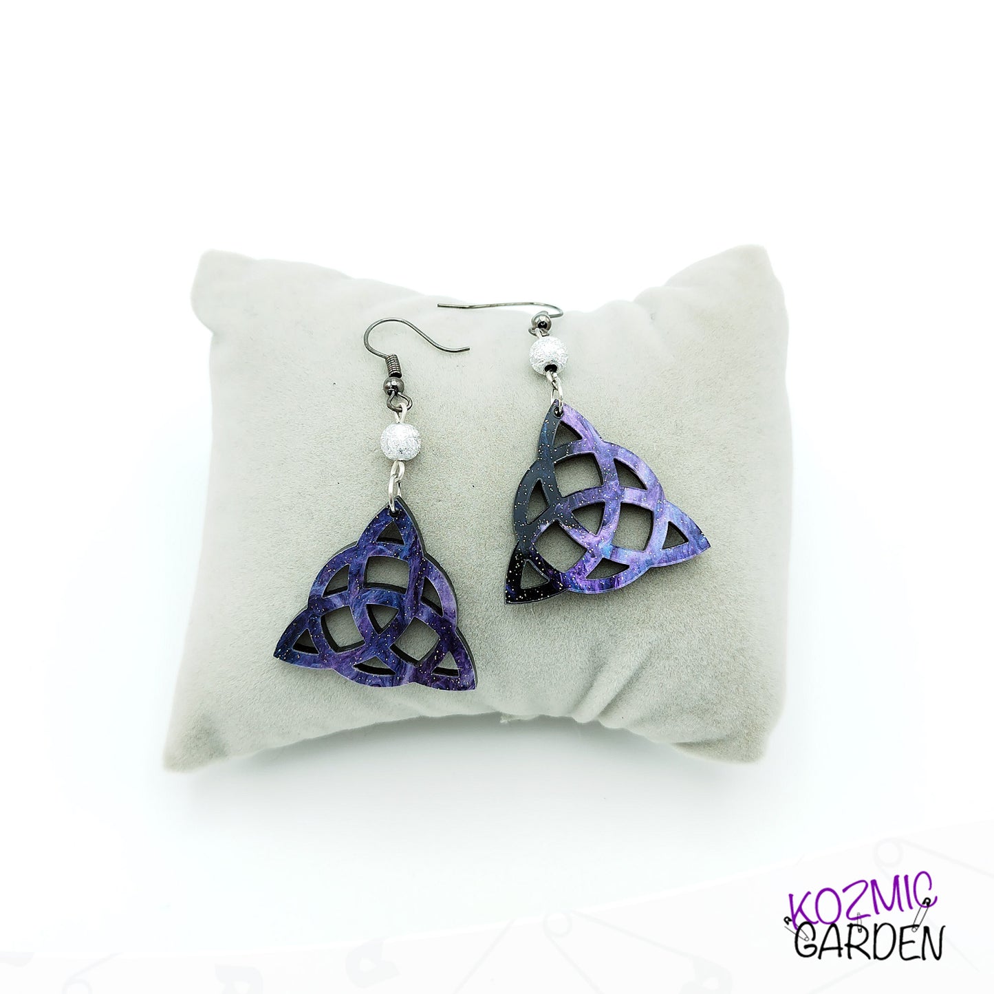 Celtic Knot Earrings – Enchanting Magic & Wicca Vibes