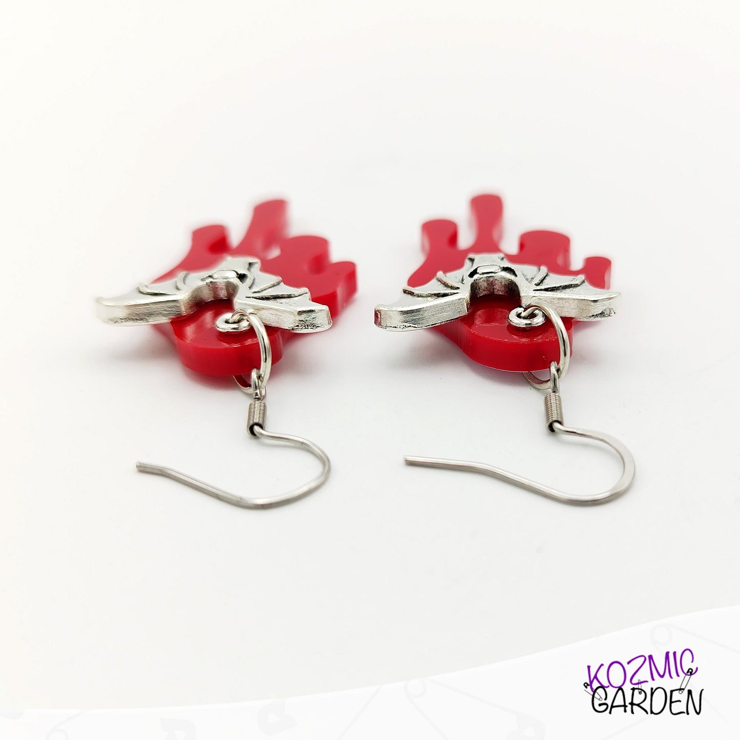 Blood Dripping Bat Earrings – Spooky Gothic Bloody Bat