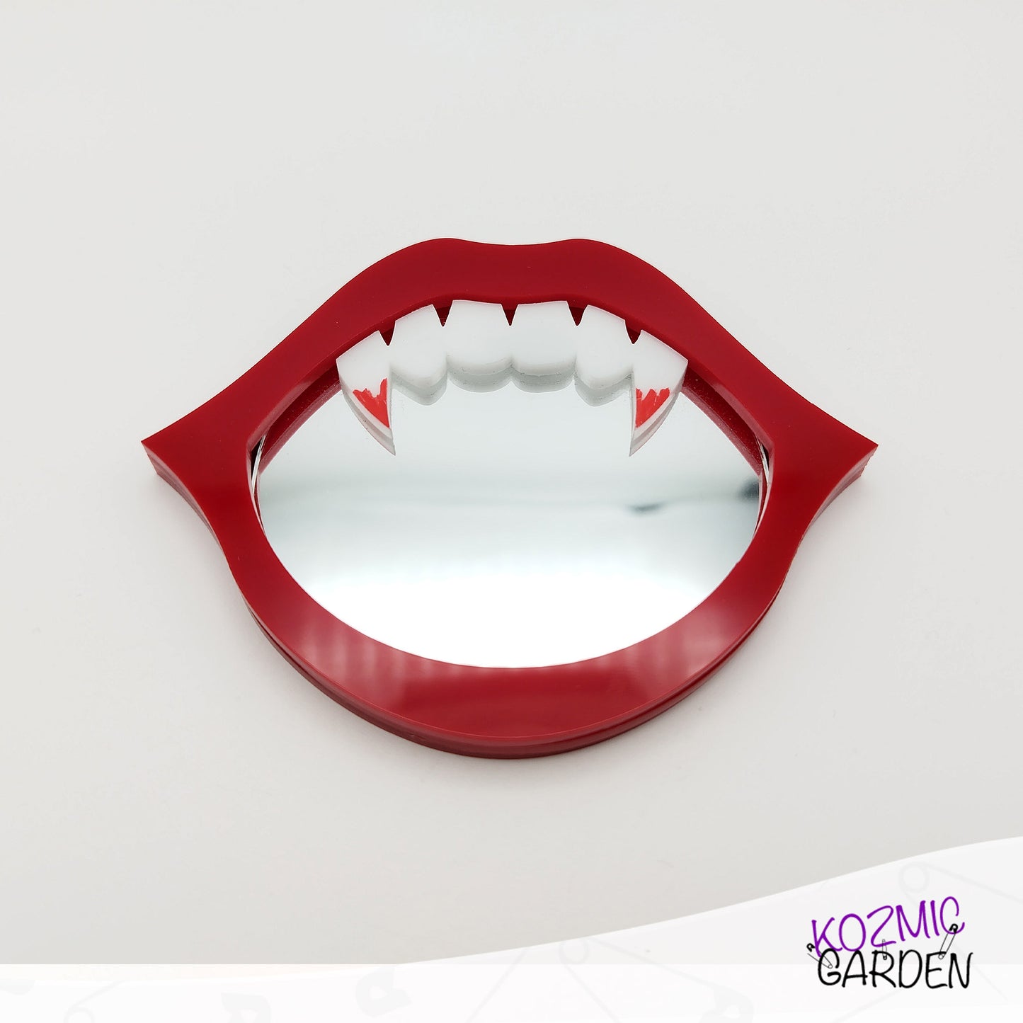 Vampire Mouth Pocket Mirror – Show off your fangs!