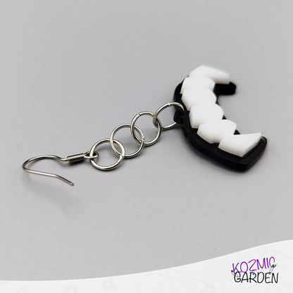 Vampire Fang Earrings - Dare to be Sired!