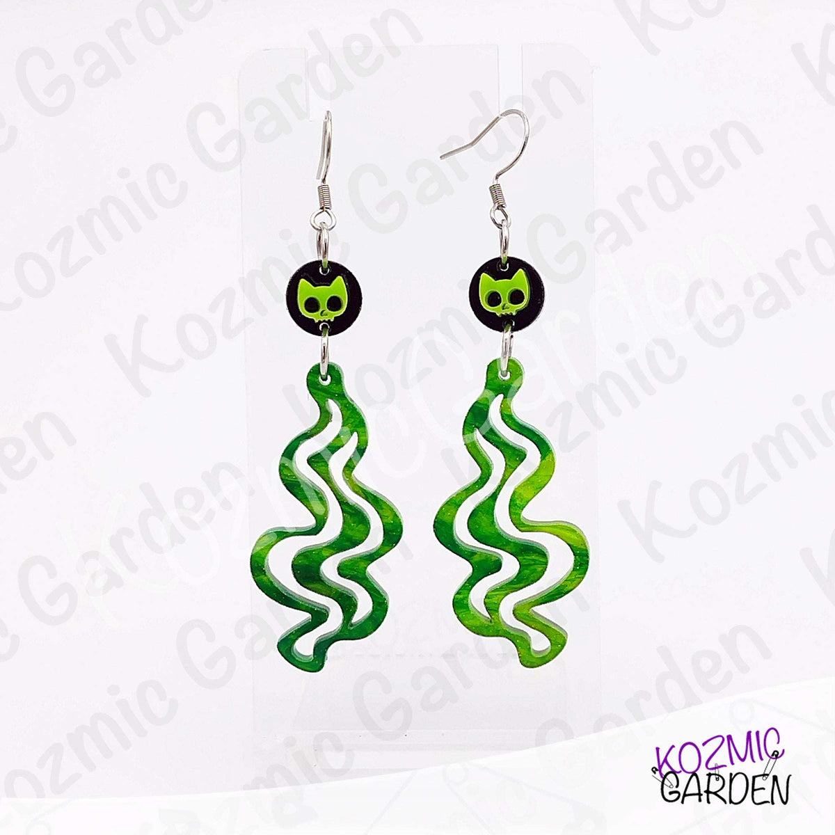 Cat-Sith Magic Smoke Earrings! – Mismatched Halloween Witchy Dangles