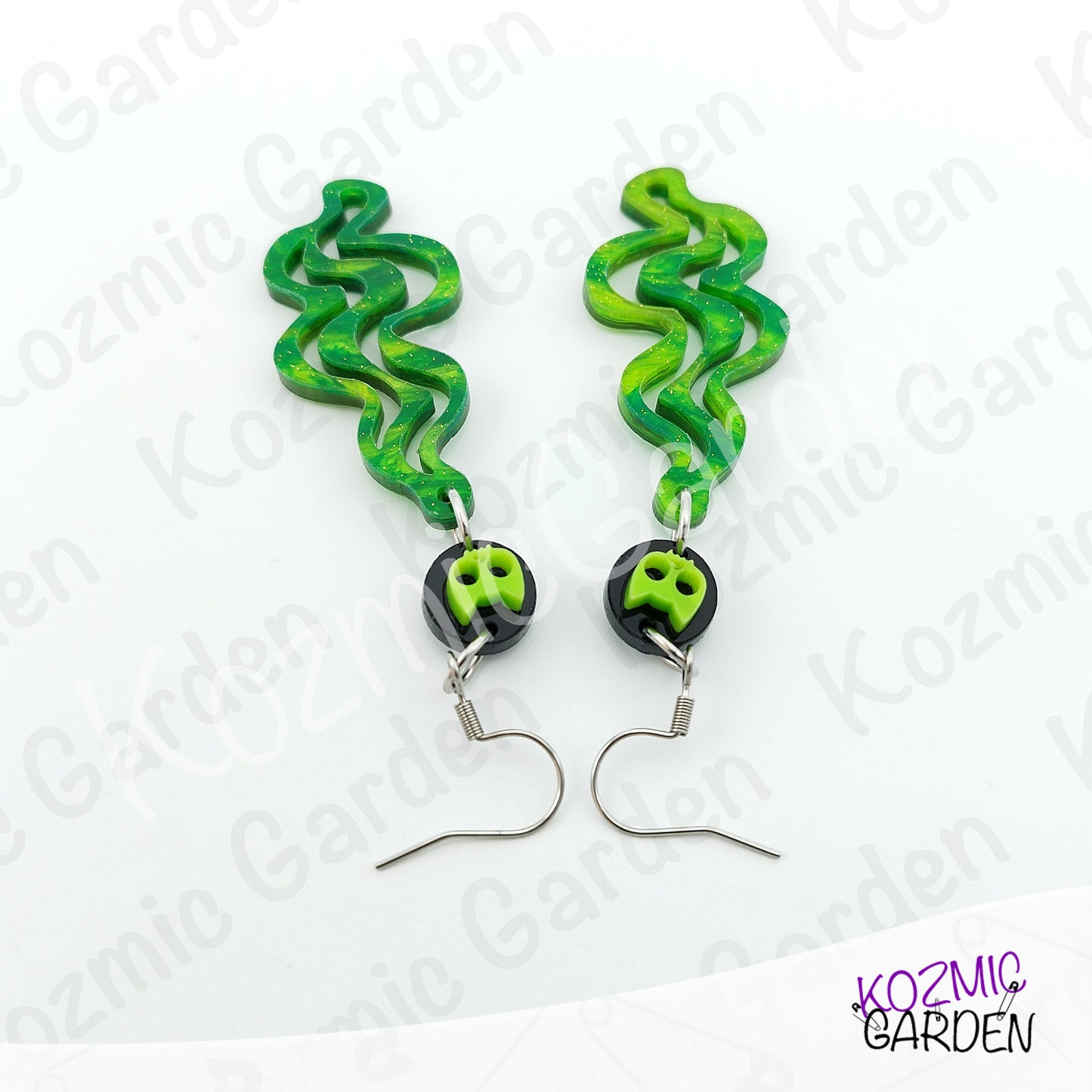 Cat-Sith Magic Smoke Earrings! – Mismatched Halloween Witchy Dangles
