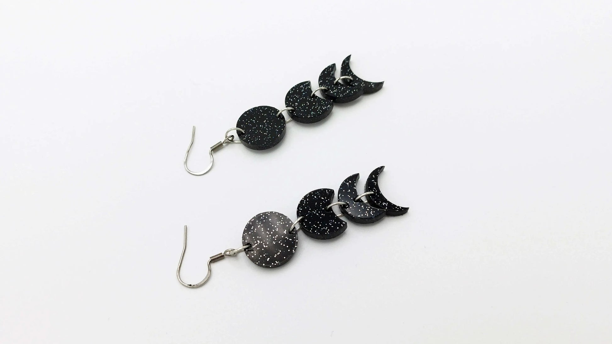 MOON PHASES EARRINGS - Kozmic Garden