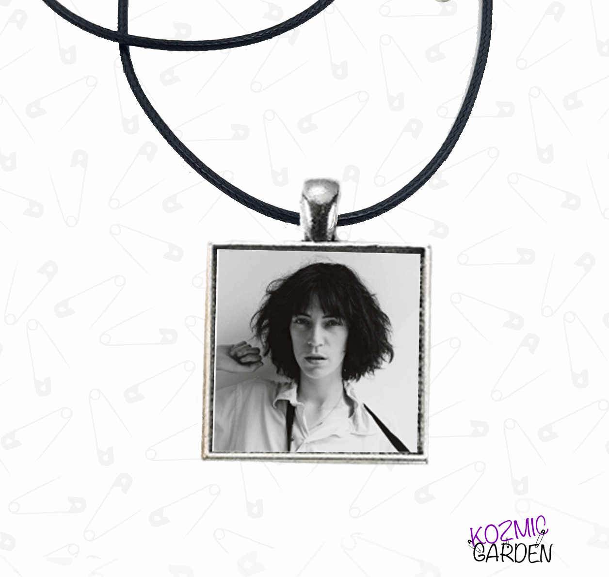 Custom Resin Pendant - Bring your family and your idols with you!