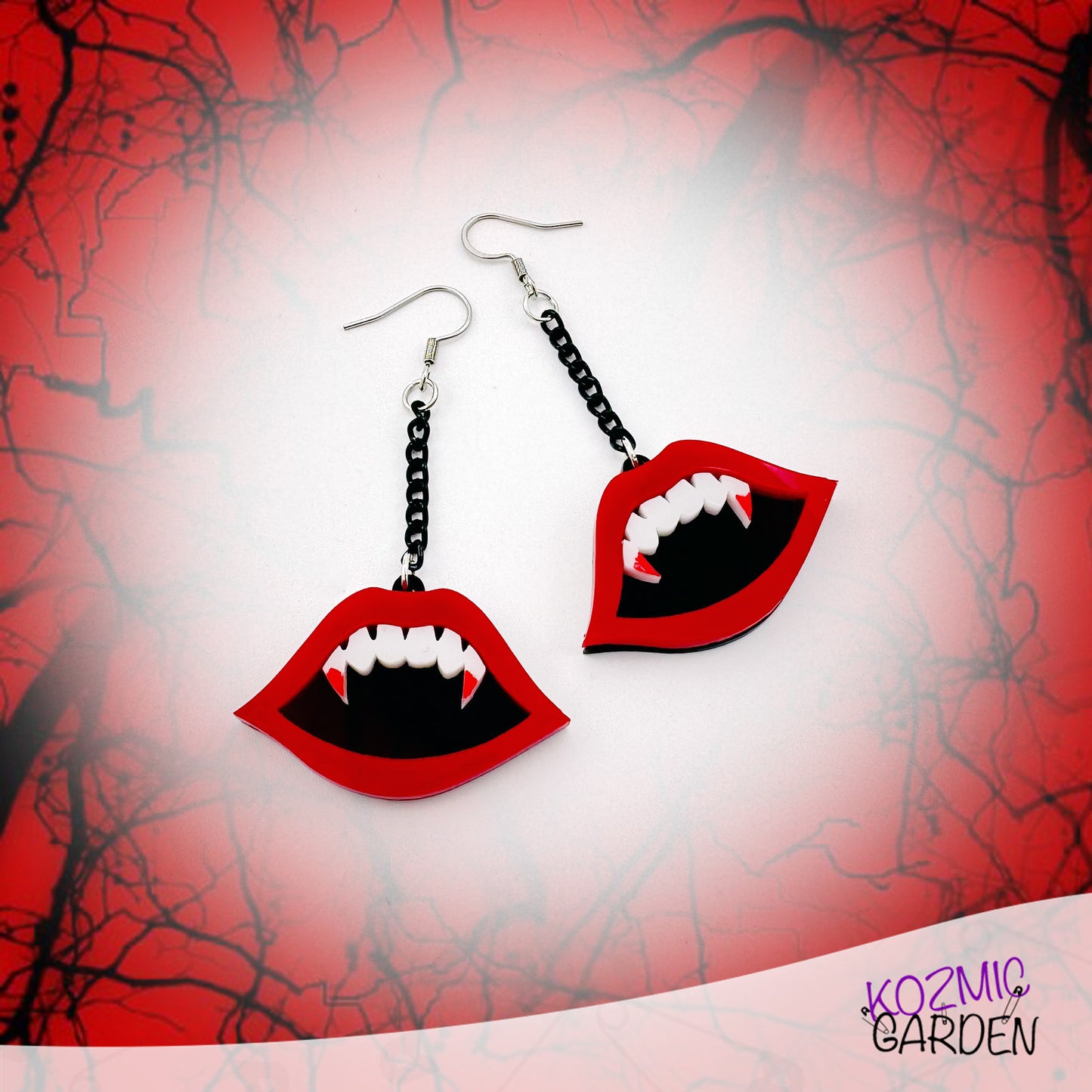 Vampire fang mouth earrings - Fang-tastic vampiric earrings!