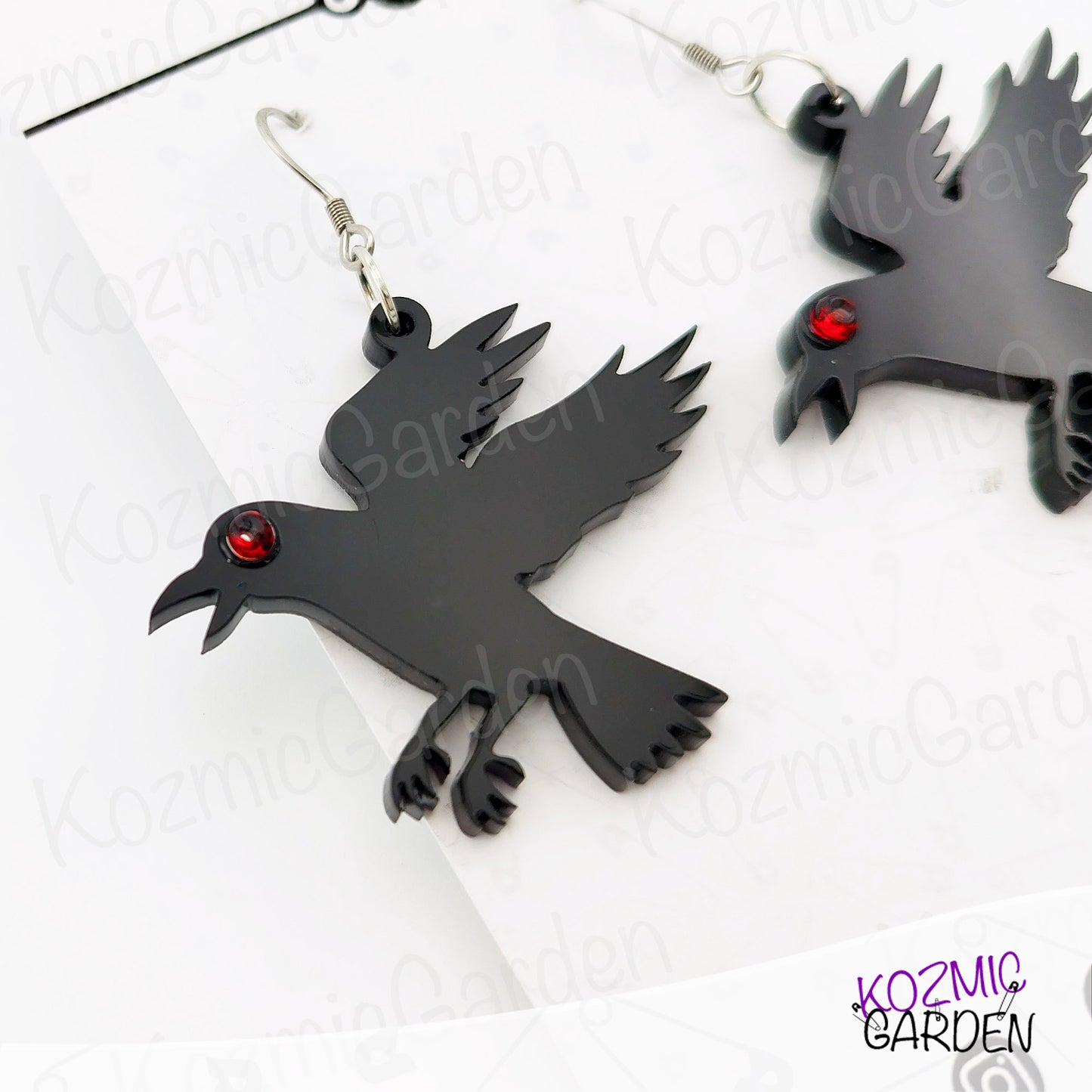 FLYING RAVEN EARRINGS | Where elegance meets gothic allure!