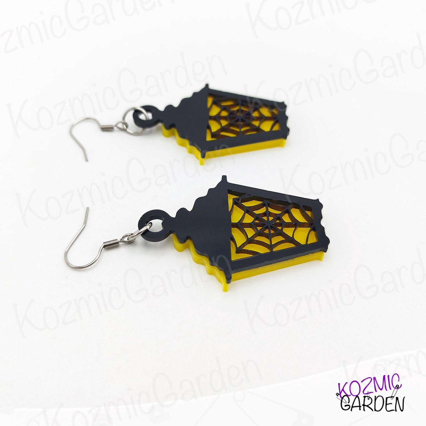 Spider Web Lantern Earrings  – Light up your Spookiness!