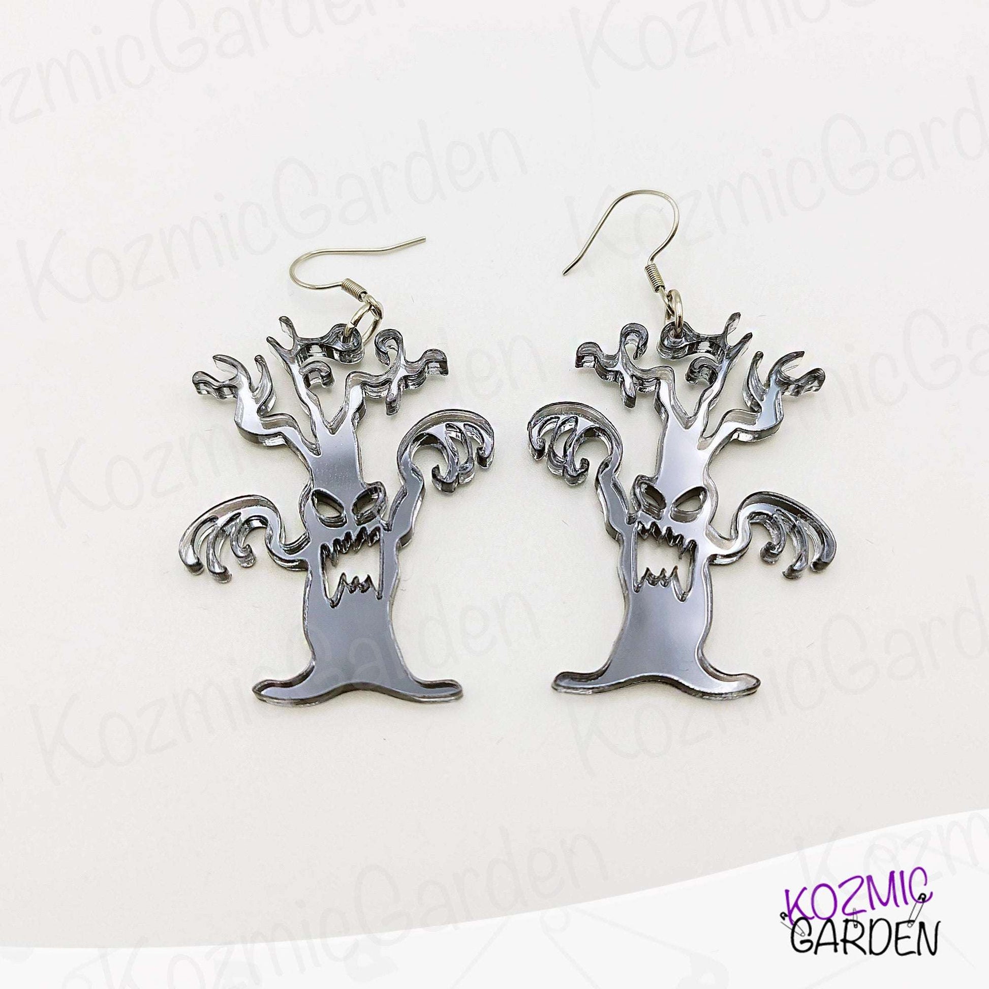 Spooky Tree Earrings | Welcome to the enchanted forest Muahahaha!