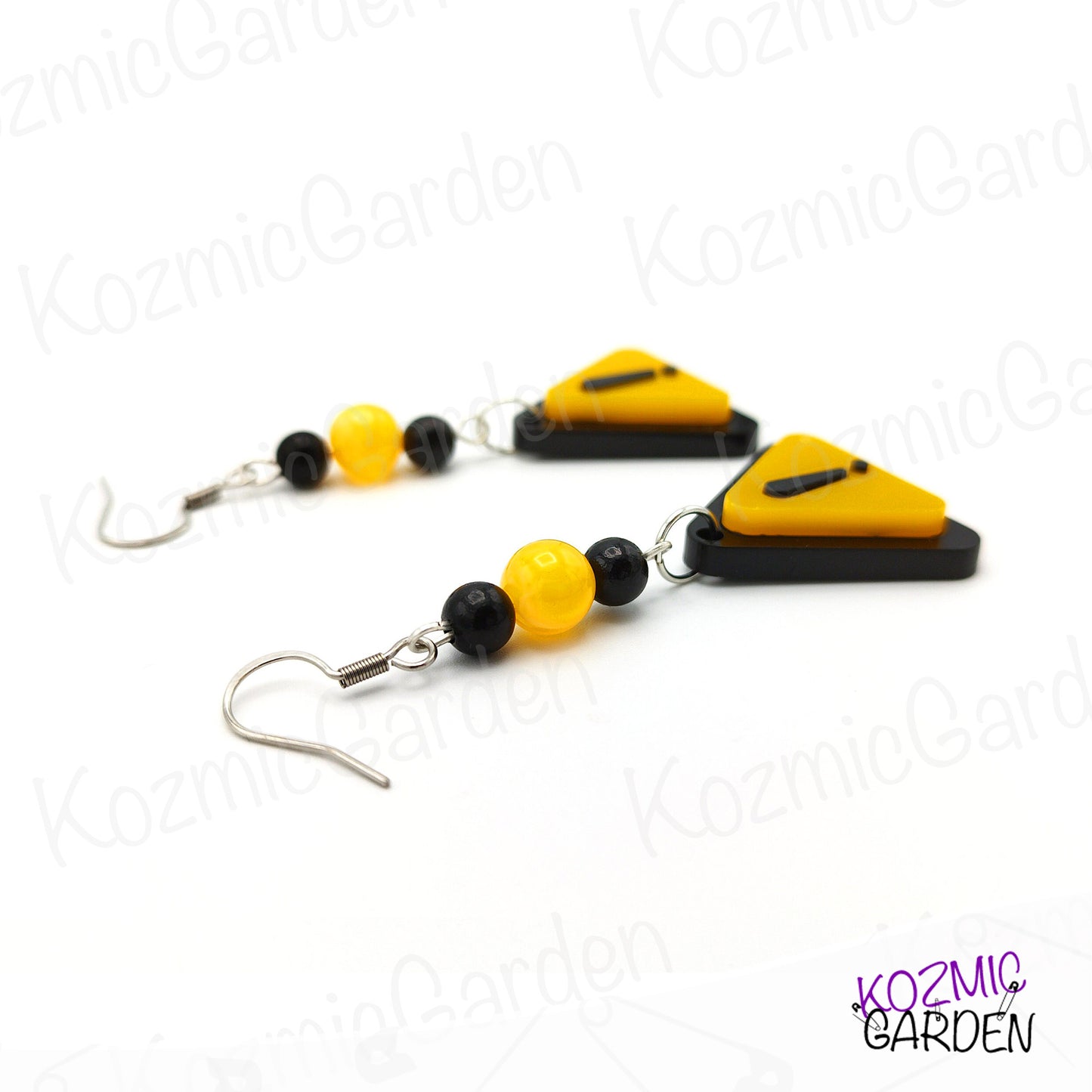 WARNING SIGN EARRINGS | Dare to stand out!