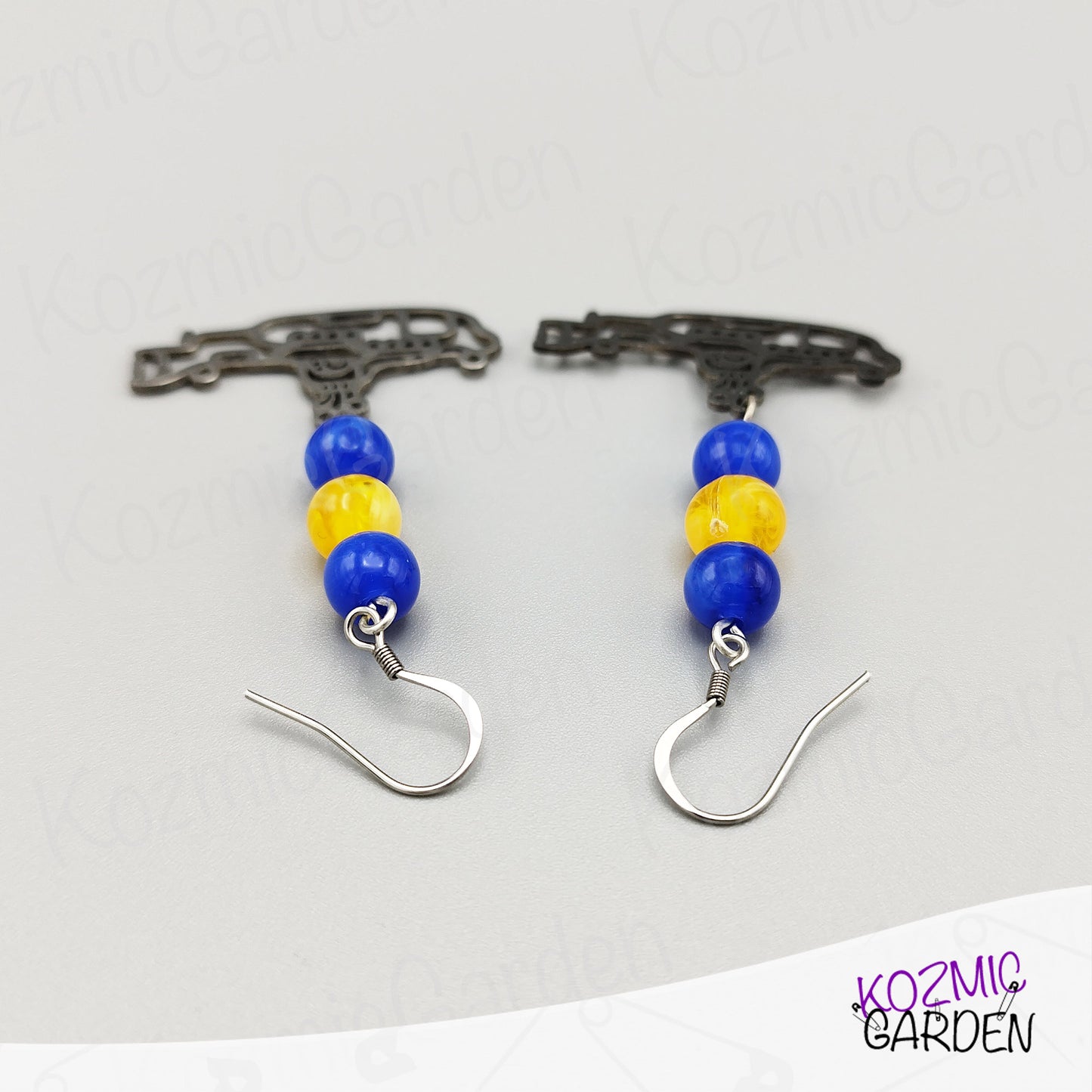 YELLOW SUBMARINE EARRINGS | Cut the cable, drop the cable!