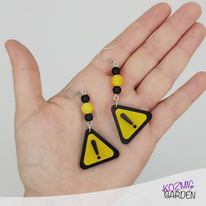 WARNING SIGN EARRINGS | Dare to stand out!