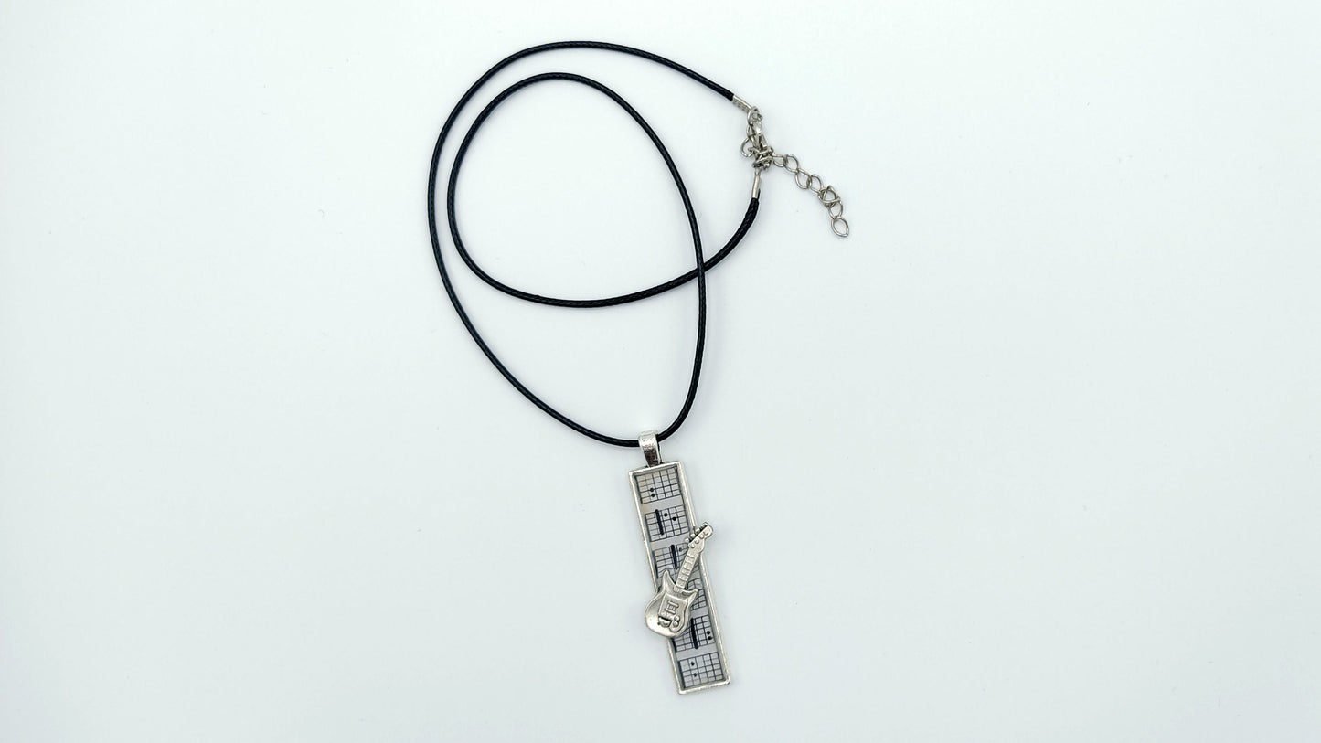 GUITAR CHORDS PENDANT - Kozmic Garden